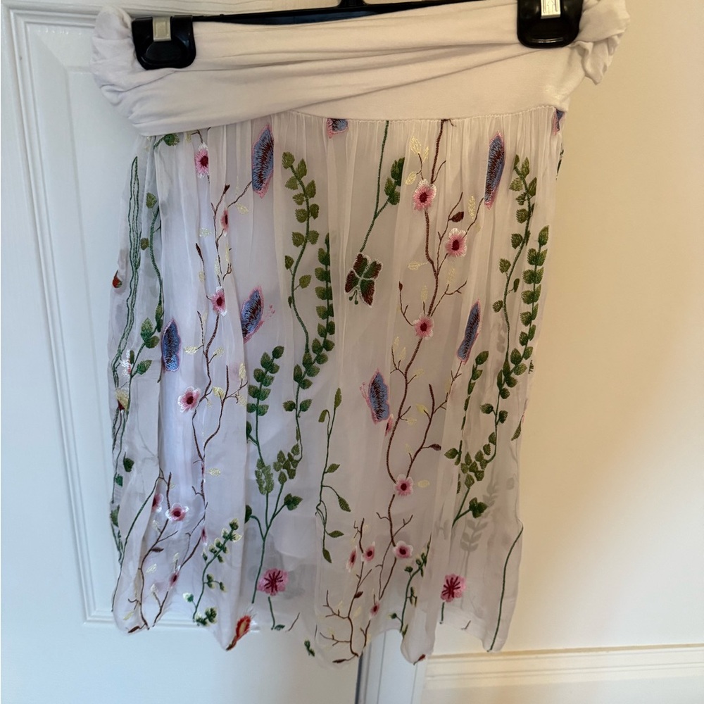 Green and White Embellished Mini Skirt for Night Out